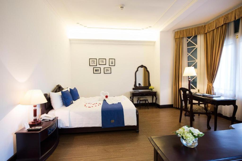 Hoa Binh Hotel Hanoi Exterior photo