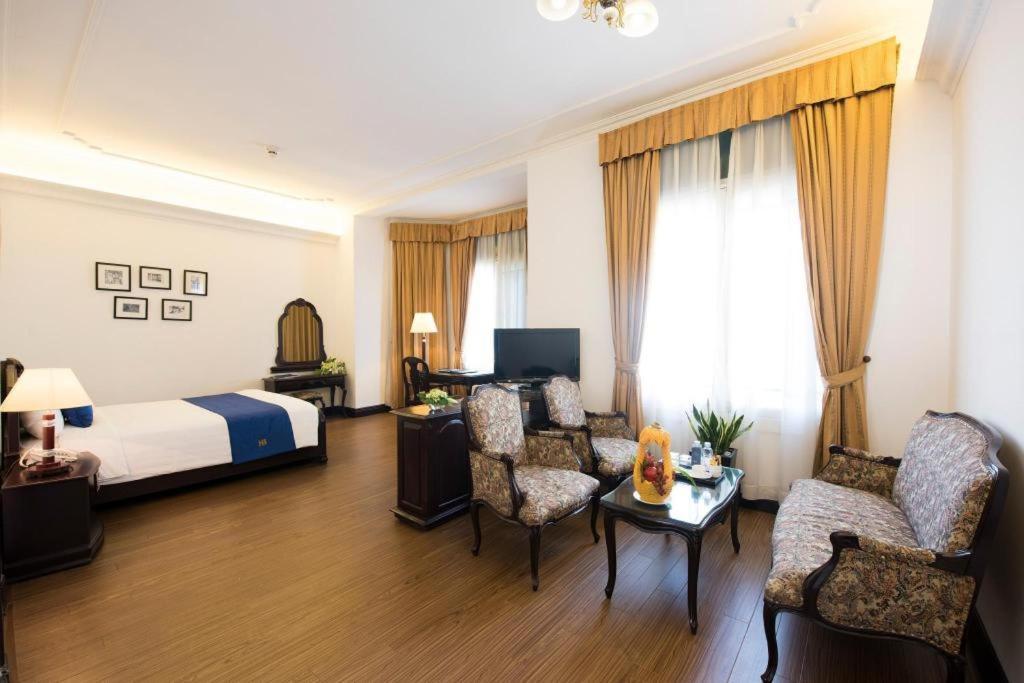 Hoa Binh Hotel Hanoi Exterior photo